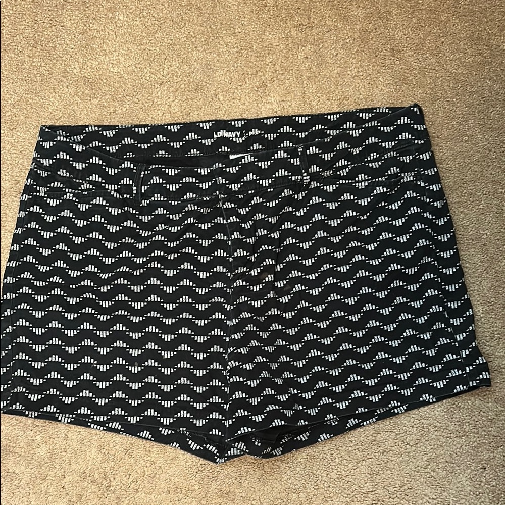 Old Navy Black and White Patterned Shorts